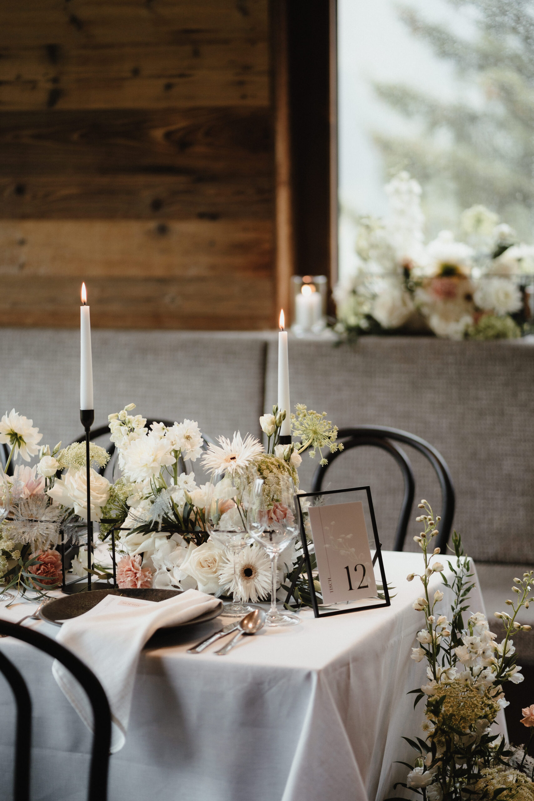Details table decoration mountain wedding Austria