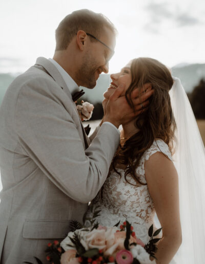 Kuscheliges Shooting bei intimer Hochzeit in Tirol