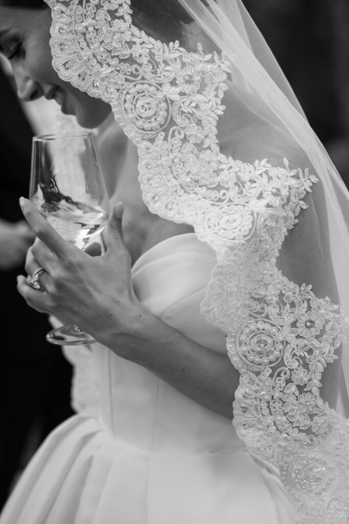 Julia weiss luxury wedding planning italy lakecomo villa bettoni lakegarda experience71